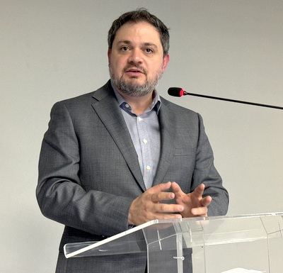 11月の懇親昼食会に110人が参加して開催